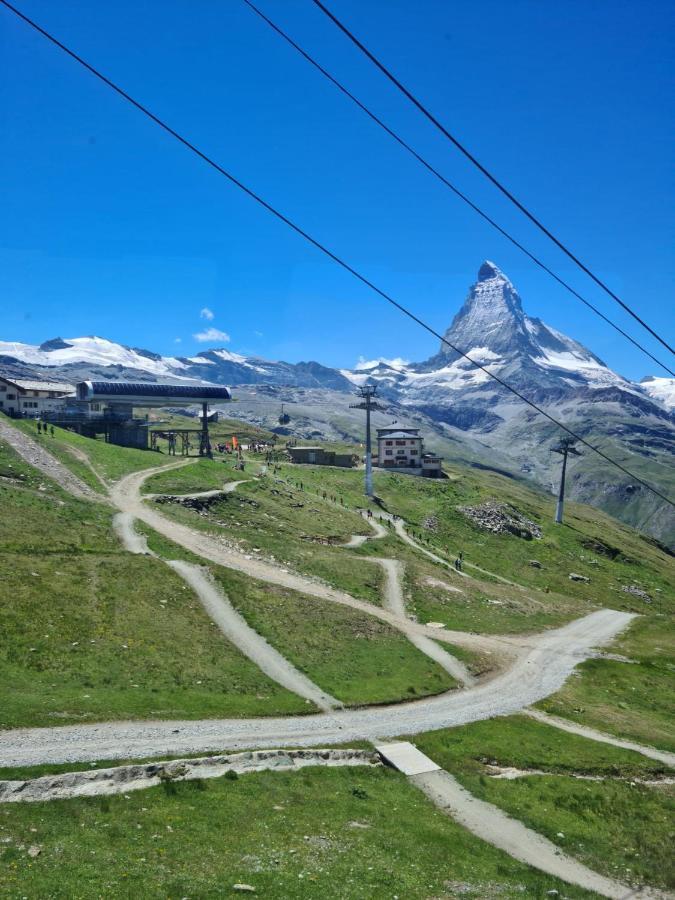Appartement Im Alten Dorfteil Von Zermatt